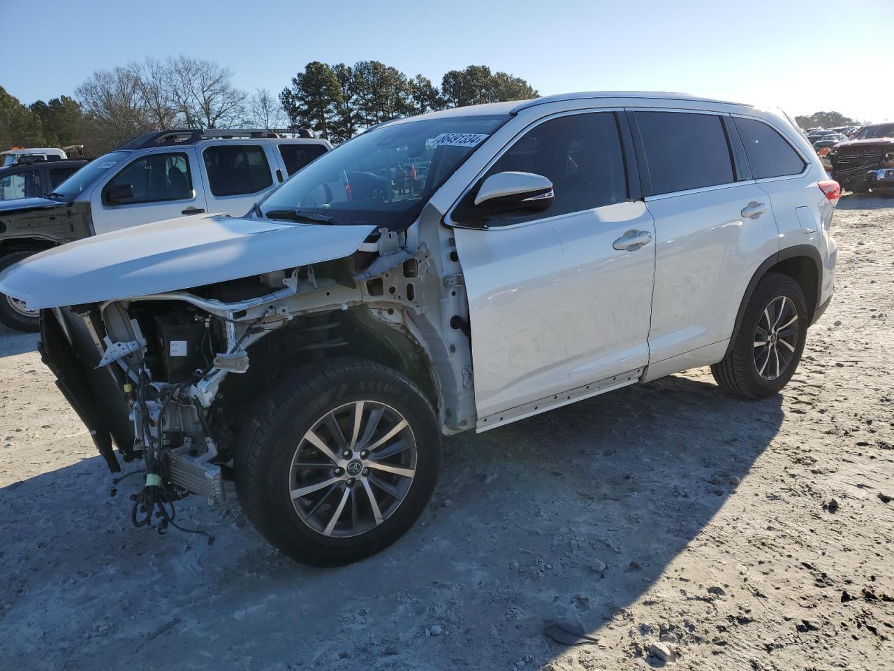 2018 TOYOTA HIGHLANDER