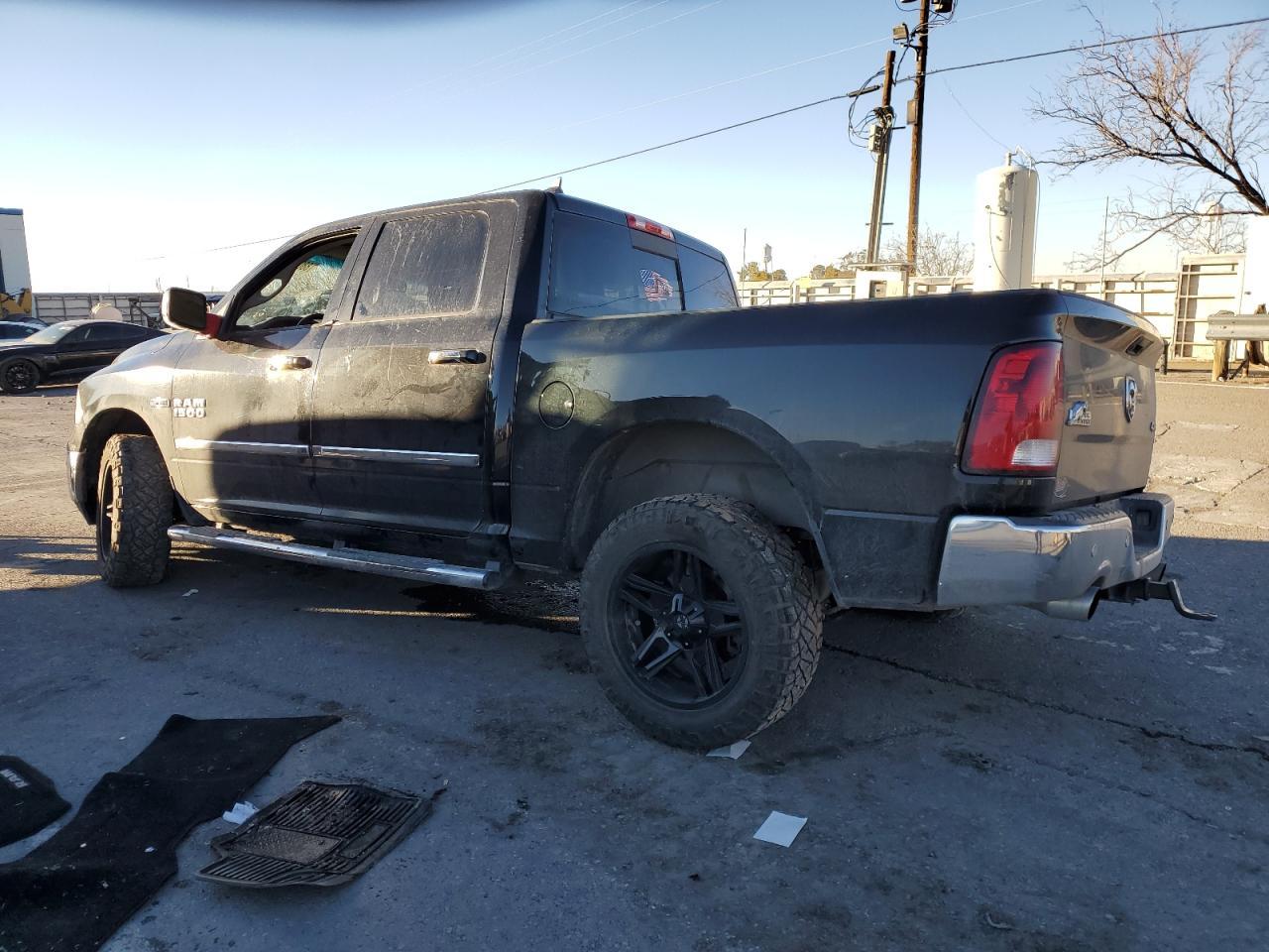 2015 RAM 1500 SLT - Image 2