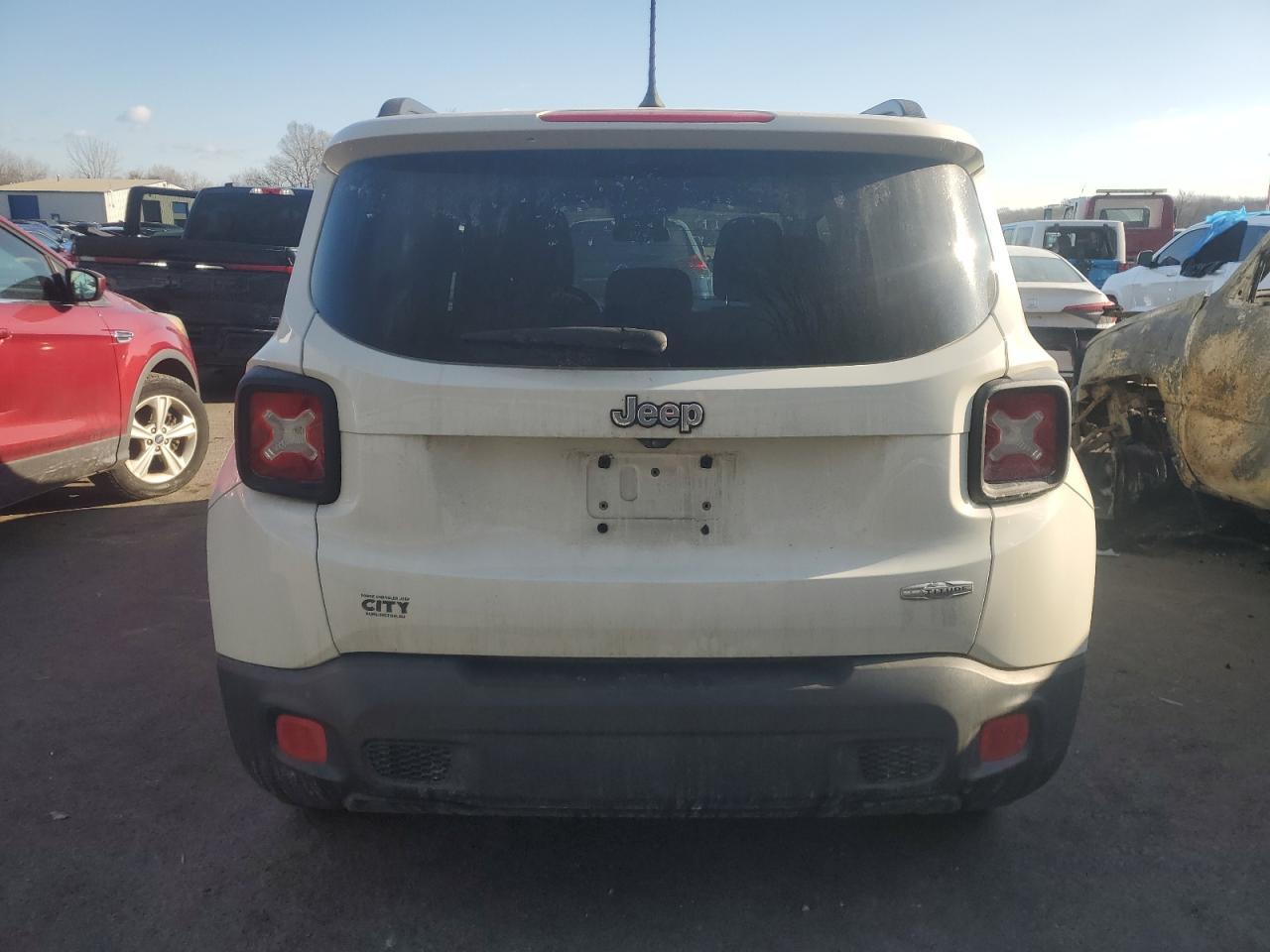 2017 JEEP RENEGADE L - Фото 6