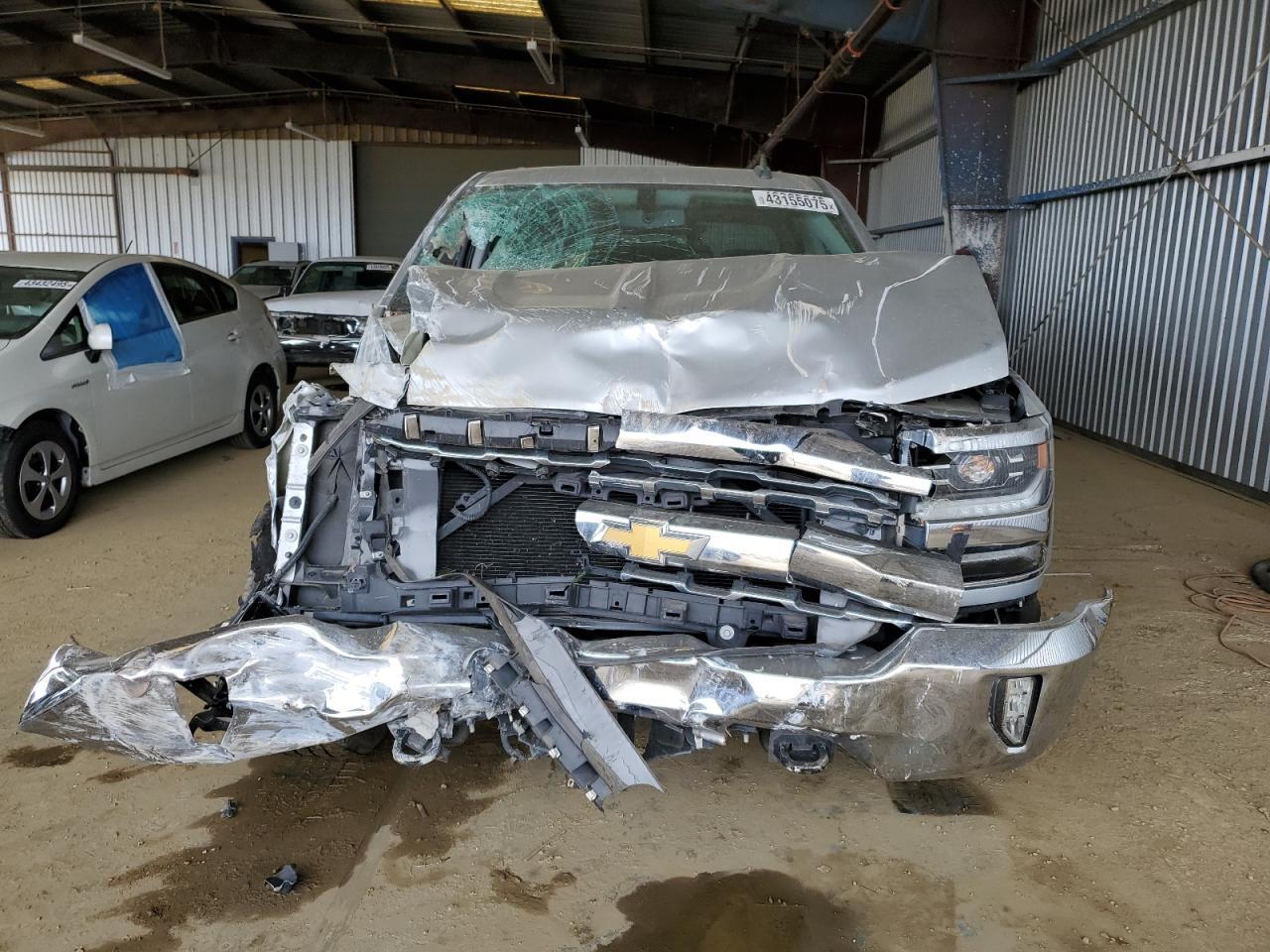 2016 CHEVROLET SILVERADO - Фото 5