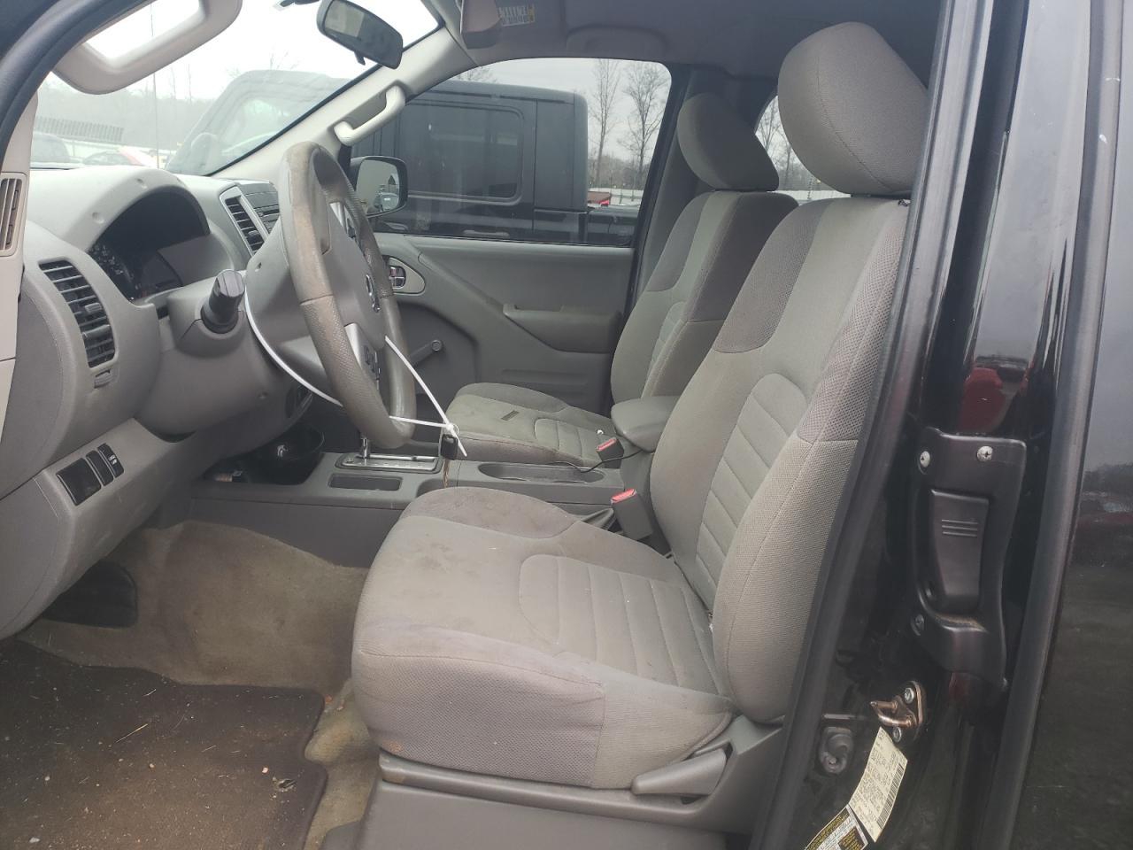 2016 NISSAN FRONTIER S - Фото 7