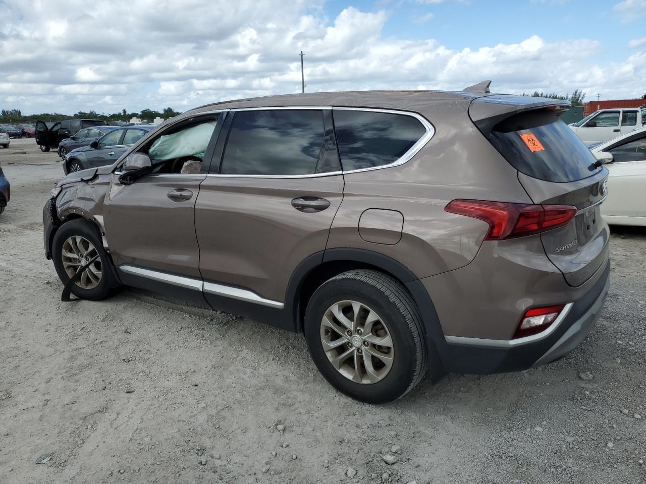 2020 HYUNDAI SANTA FE S - Image 2