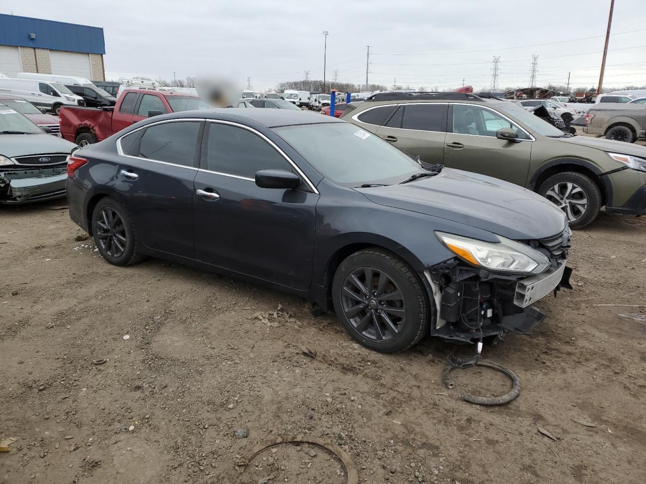 2017 NISSAN ALTIMA 2.5 - Image 4