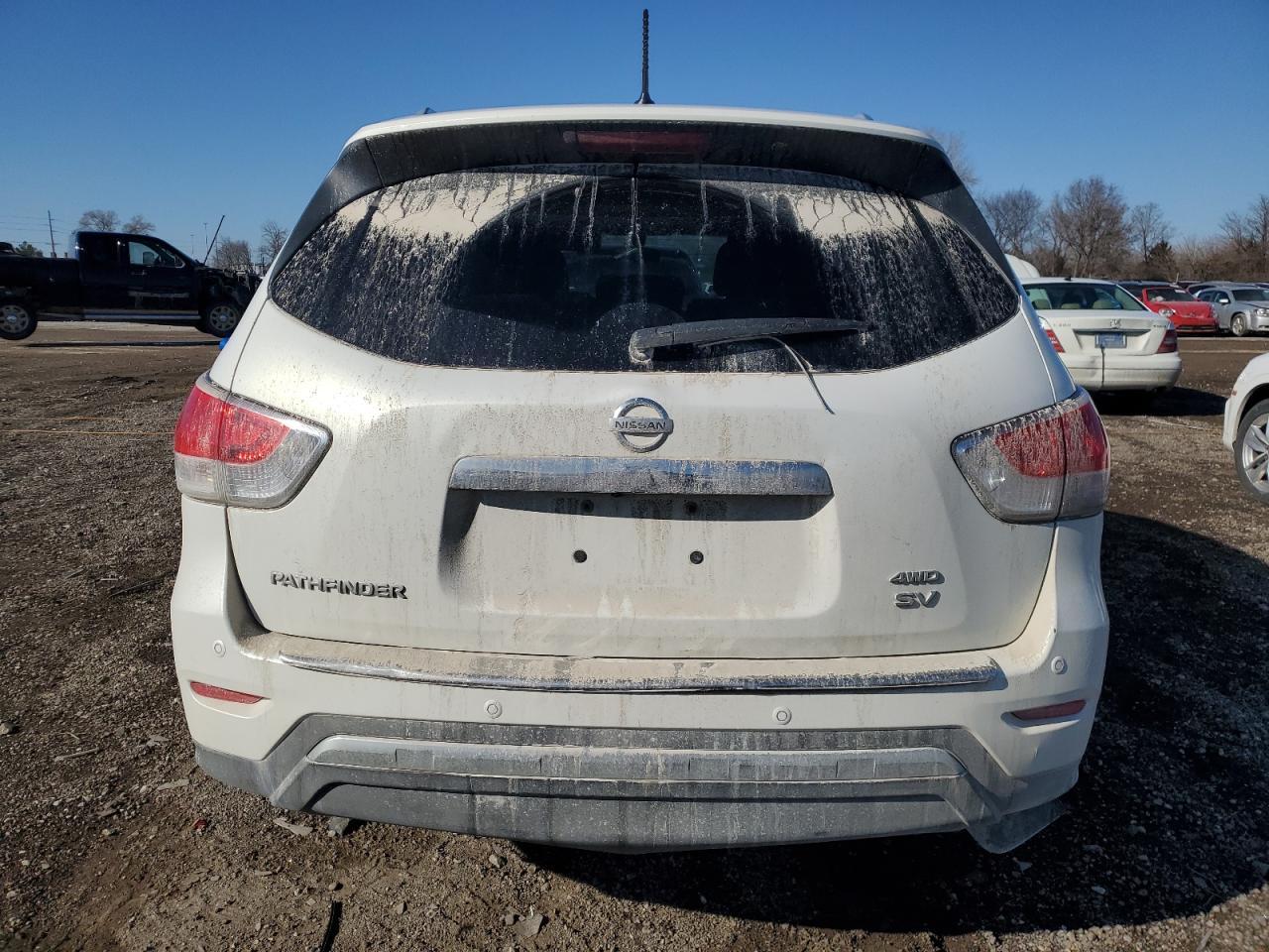 2013 NISSAN PATHFINDER - Фото 6