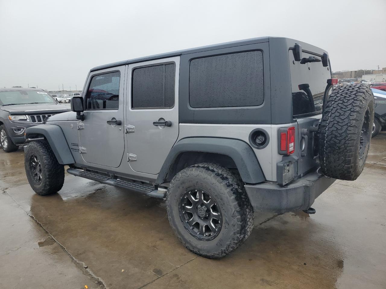 2017 JEEP WRANGLER U - Фото 2
