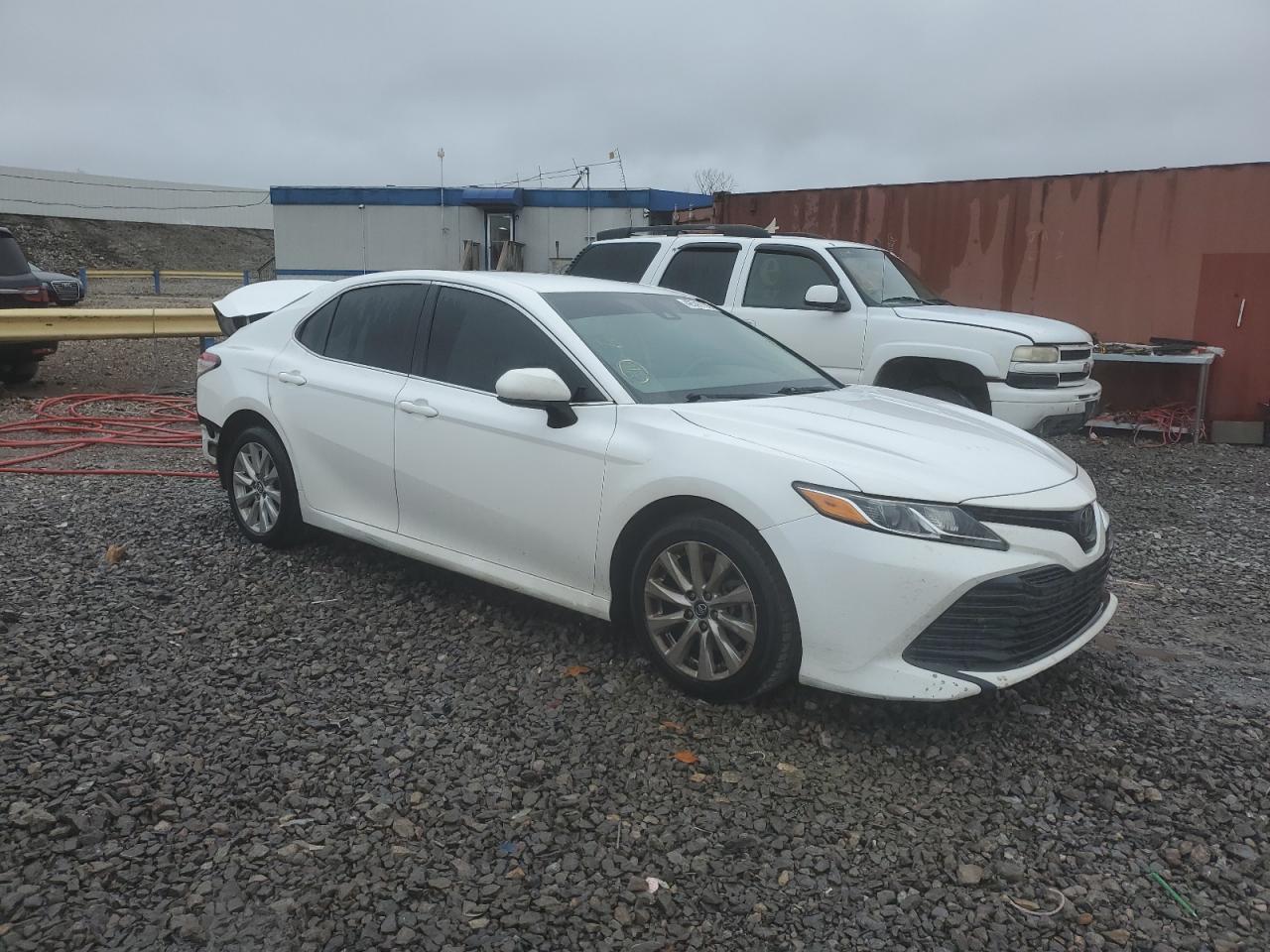 2019 TOYOTA CAMRY L - Фото 4