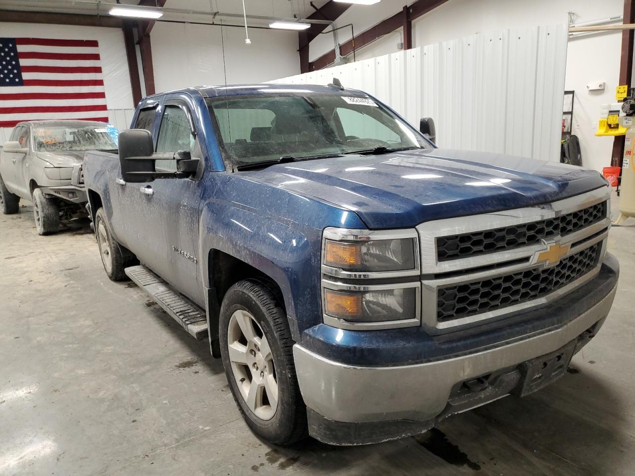 2015 CHEVROLET SILVERADO - Фото 4