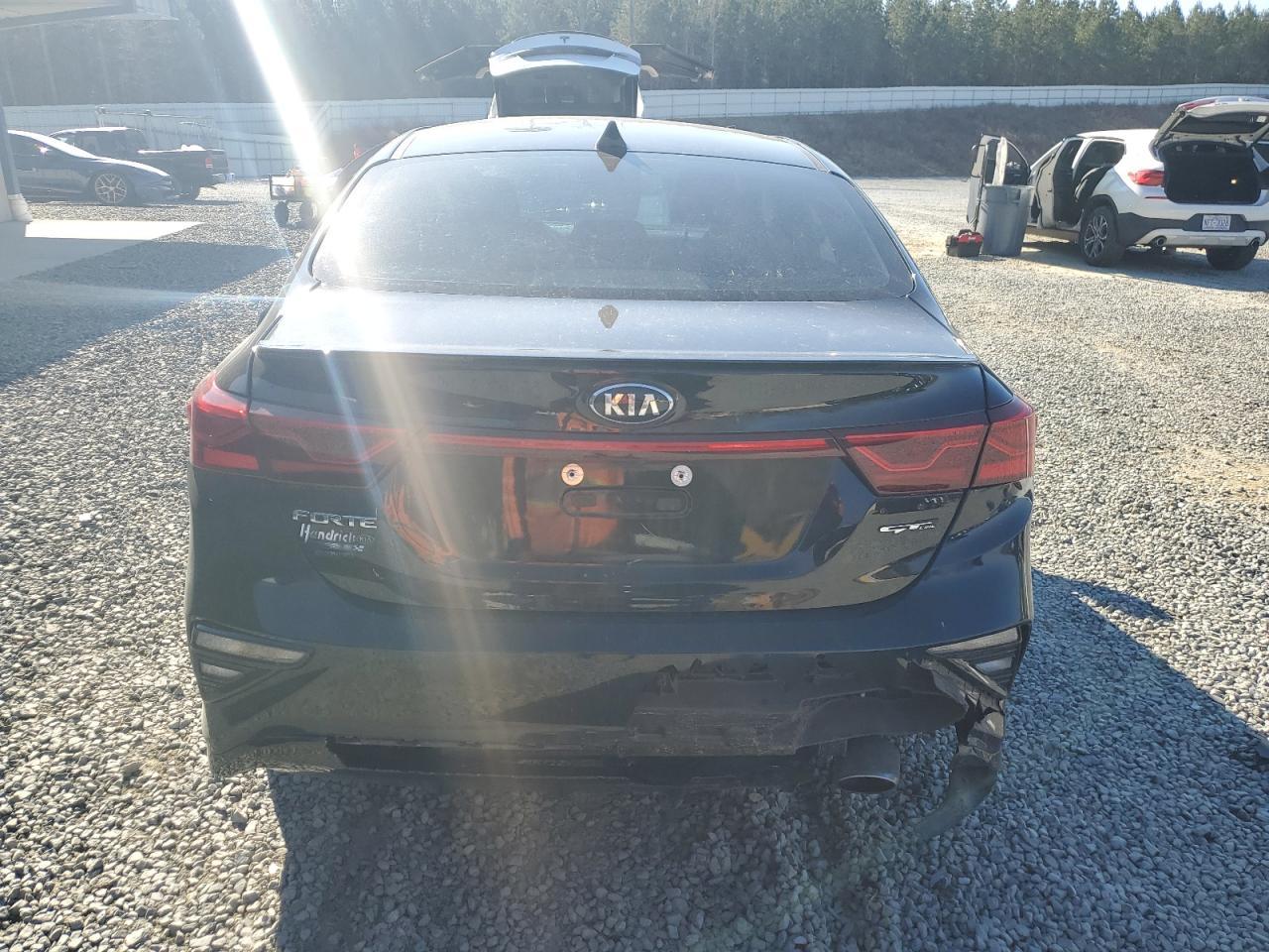 2021 KIA FORTE GT L - Фото 6