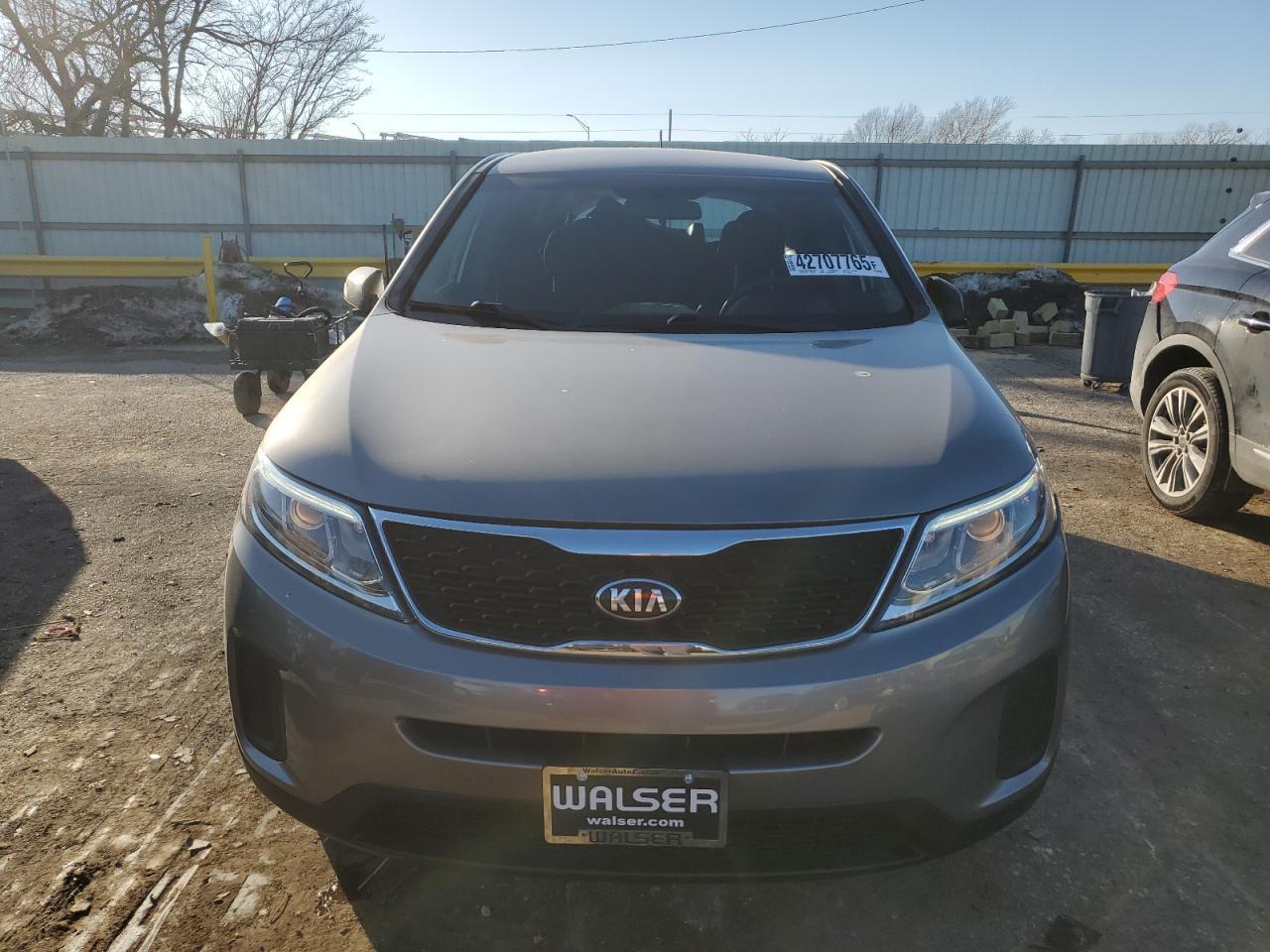 2015 KIA SORENTO LX - Image 5