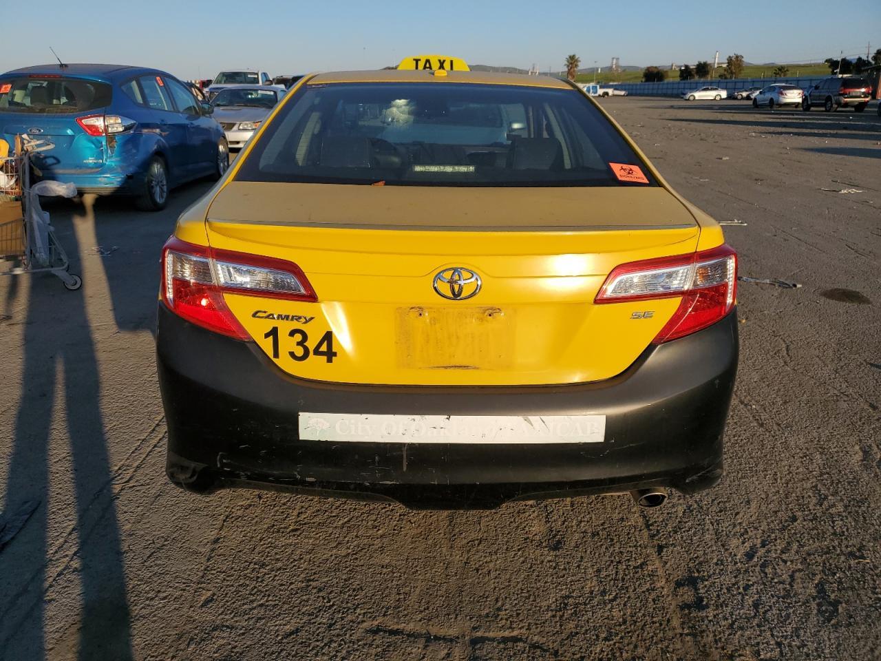 2012 TOYOTA CAMRY BASE - Фото 6