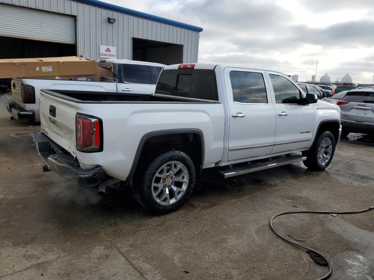 2018 GMC SIERRA K15 - Image 3