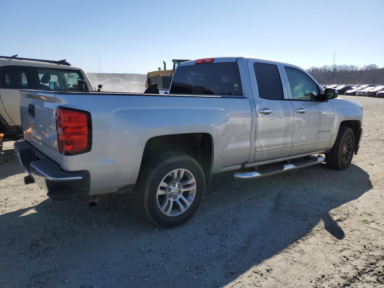 2016 CHEVROLET SILVERADO - Image 3