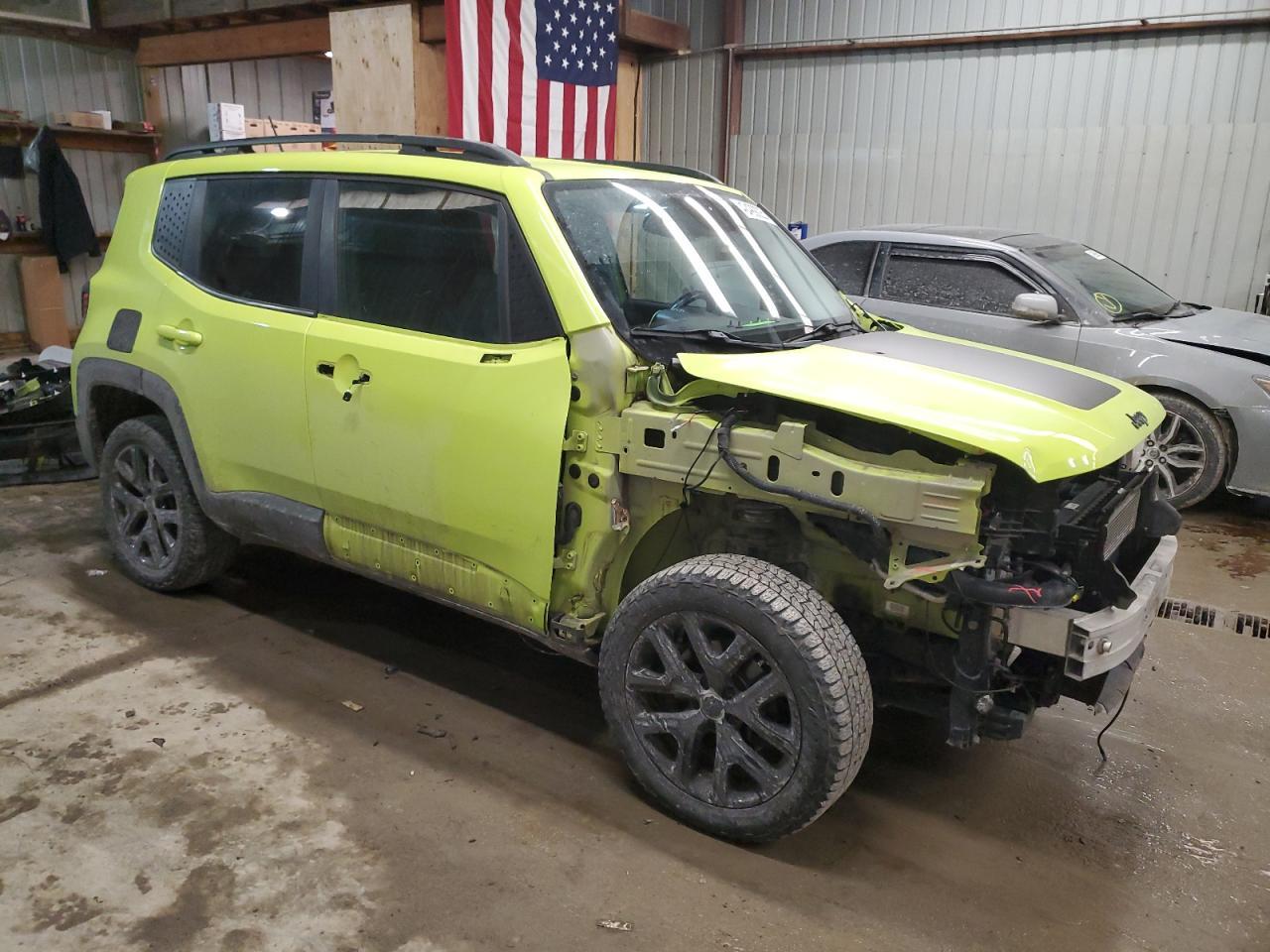 2017 JEEP RENEGADE L - Image 4
