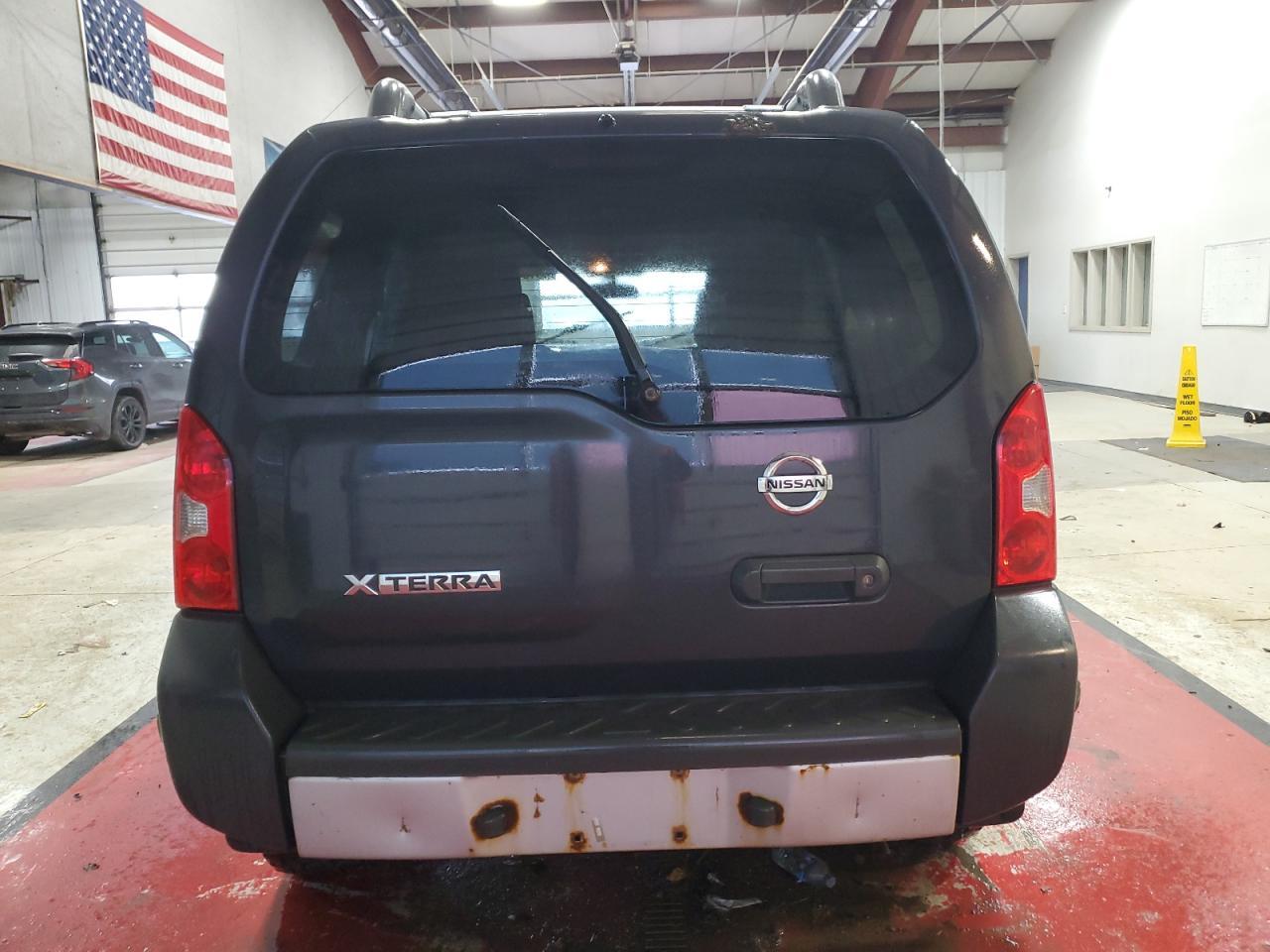 2015 NISSAN XTERRA X - Image 6