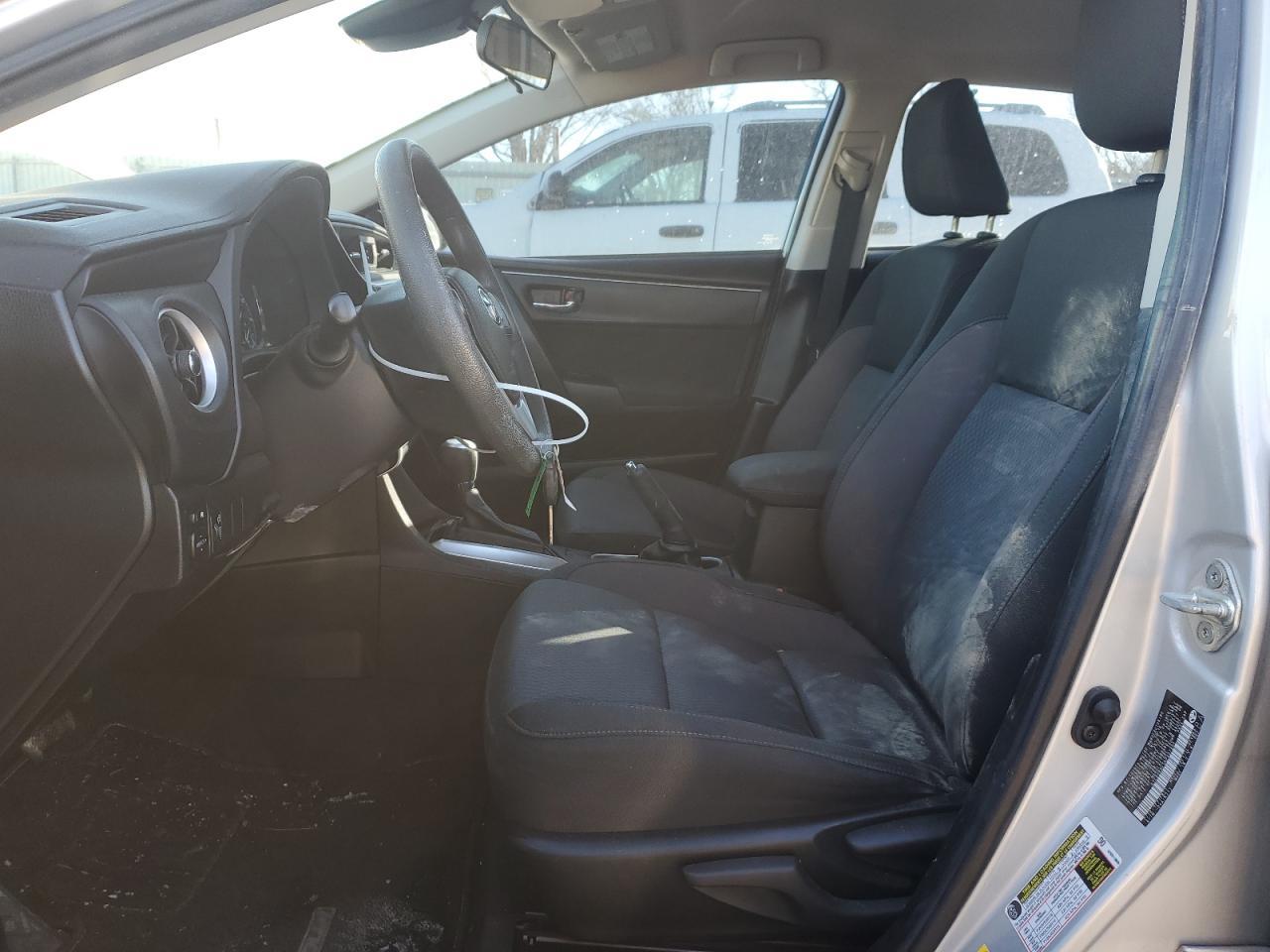 2019 TOYOTA COROLLA L - Image 7