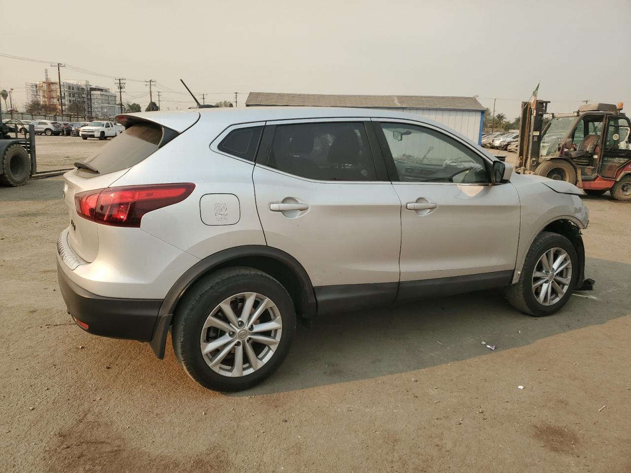 2017 NISSAN ROGUE SPOR - Image 3
