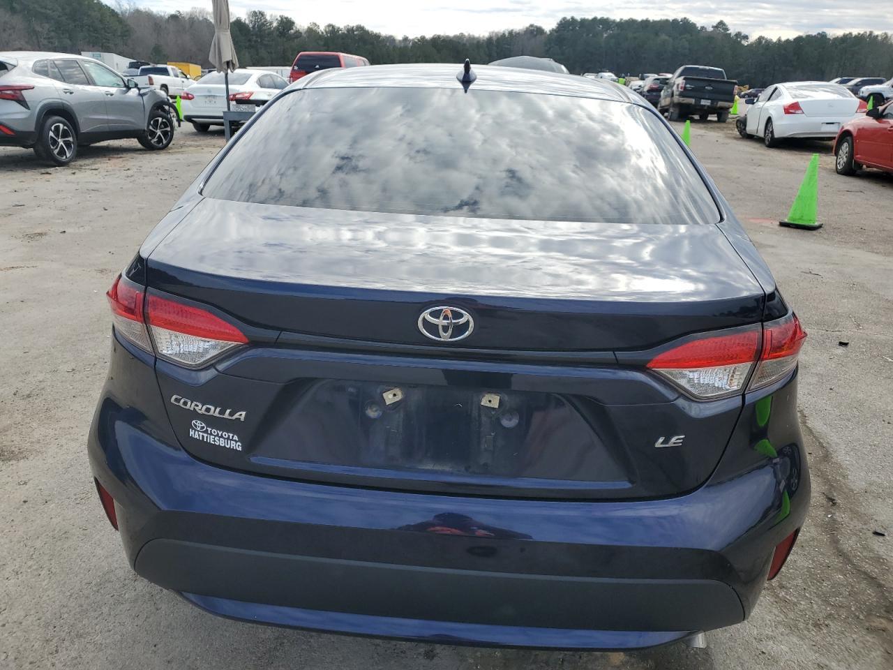 2022 TOYOTA COROLLA LE - Image 6
