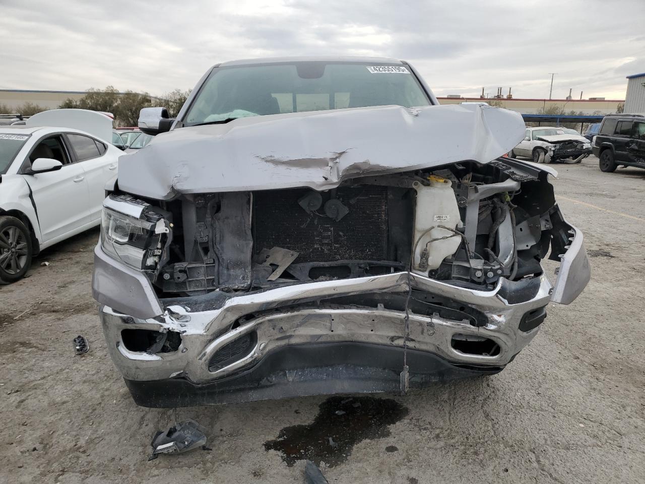2019 RAM 1500 LARAM - Фото 5