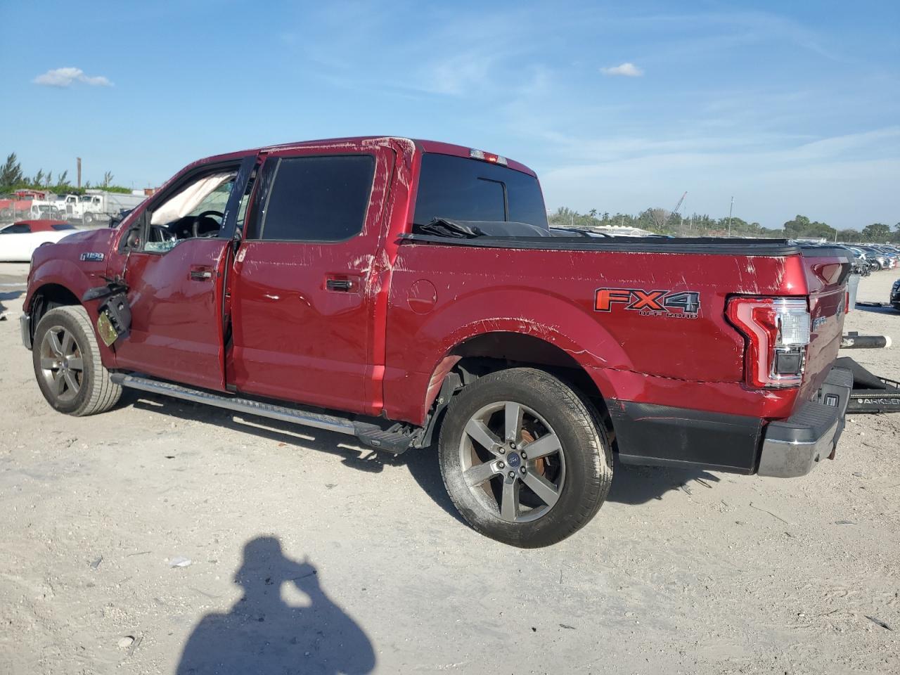 2016 FORD F150 SUPER - Фото 2