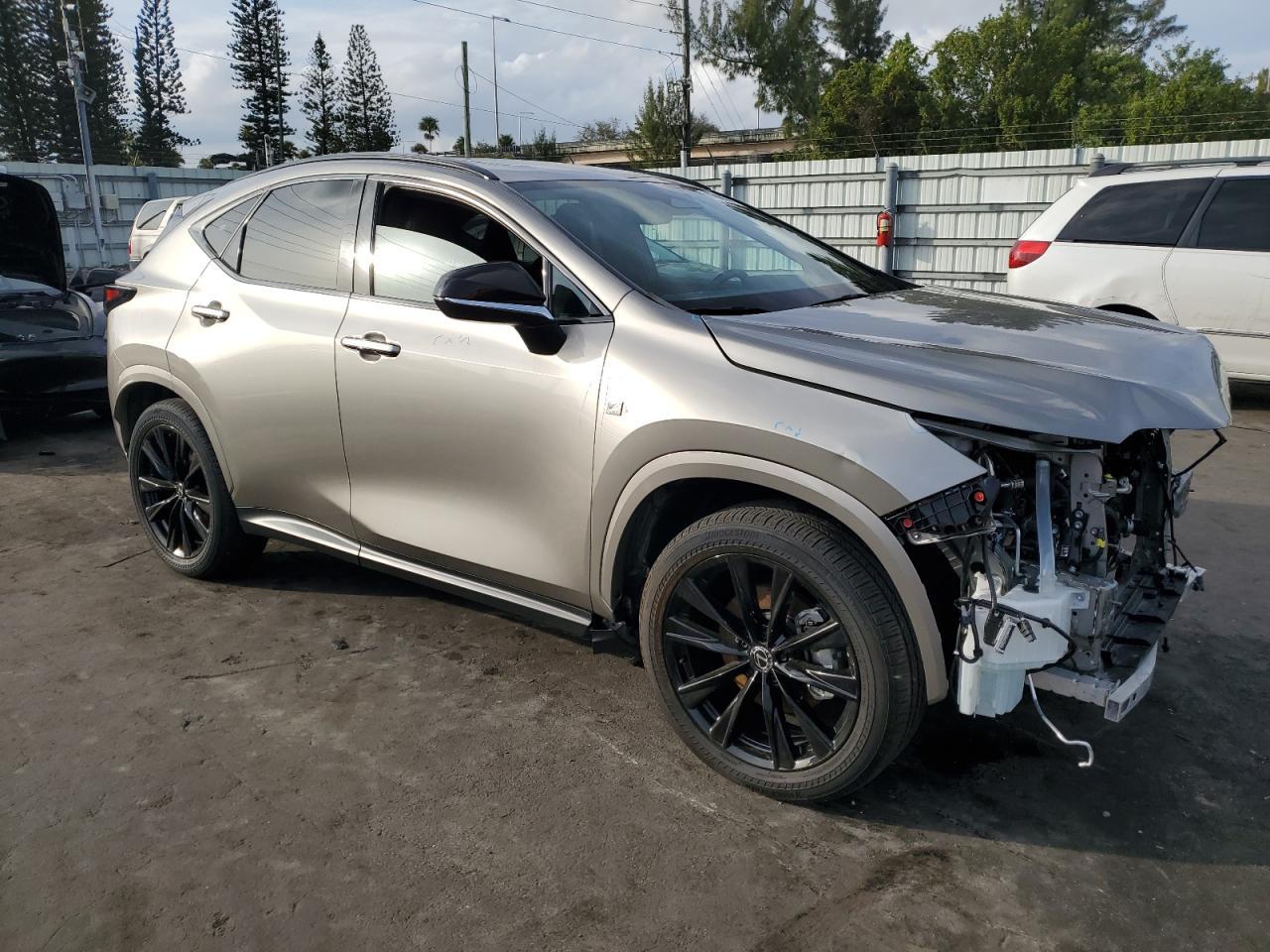 2024 LEXUS NX 350 LUX - Image 4