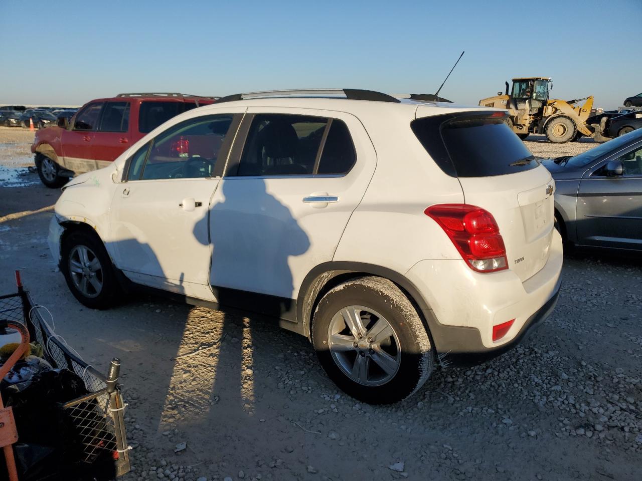 2018 CHEVROLET TRAX 1LT - Фото 2