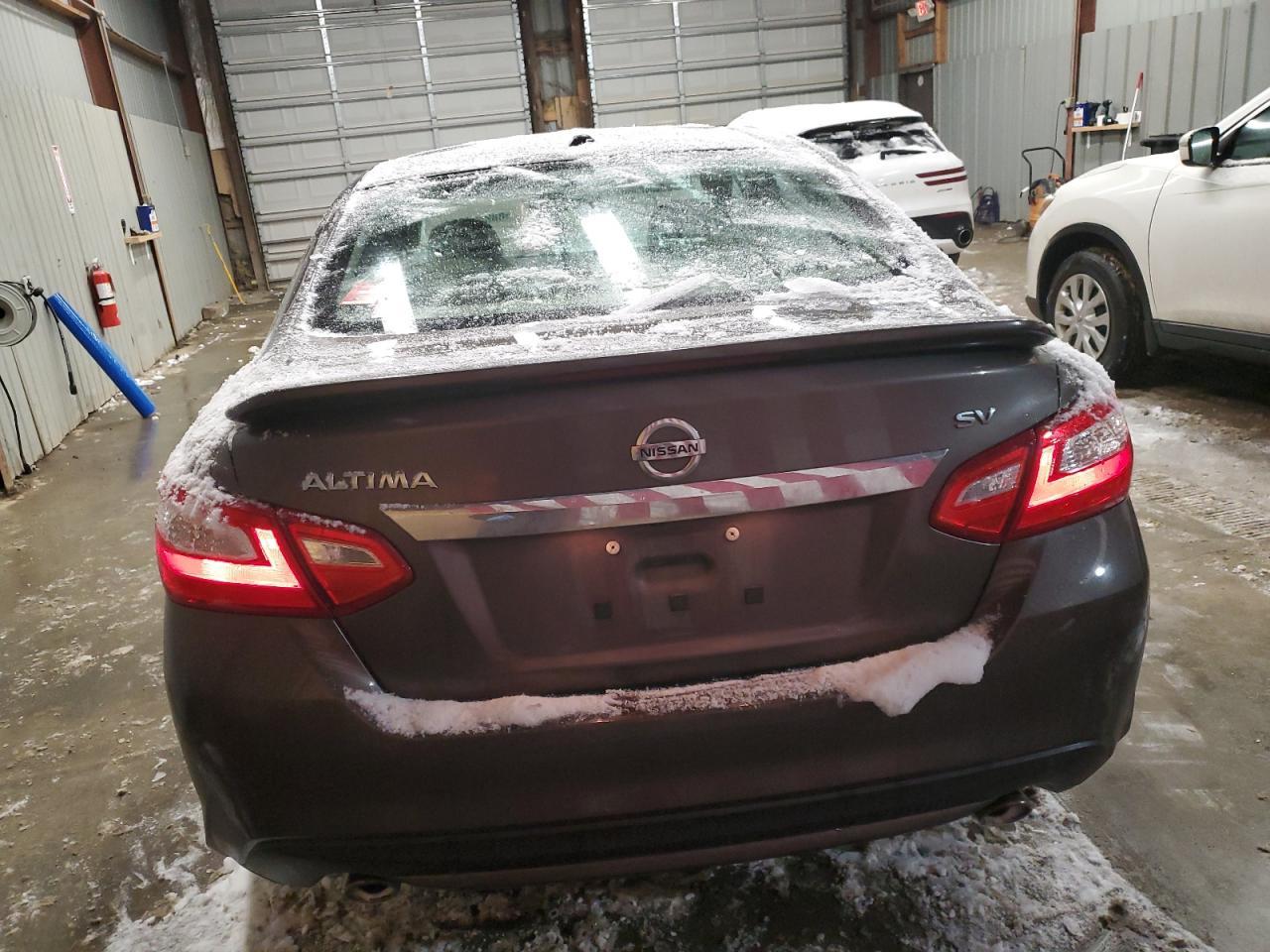 2016 NISSAN ALTIMA 2.5 - Фото 6