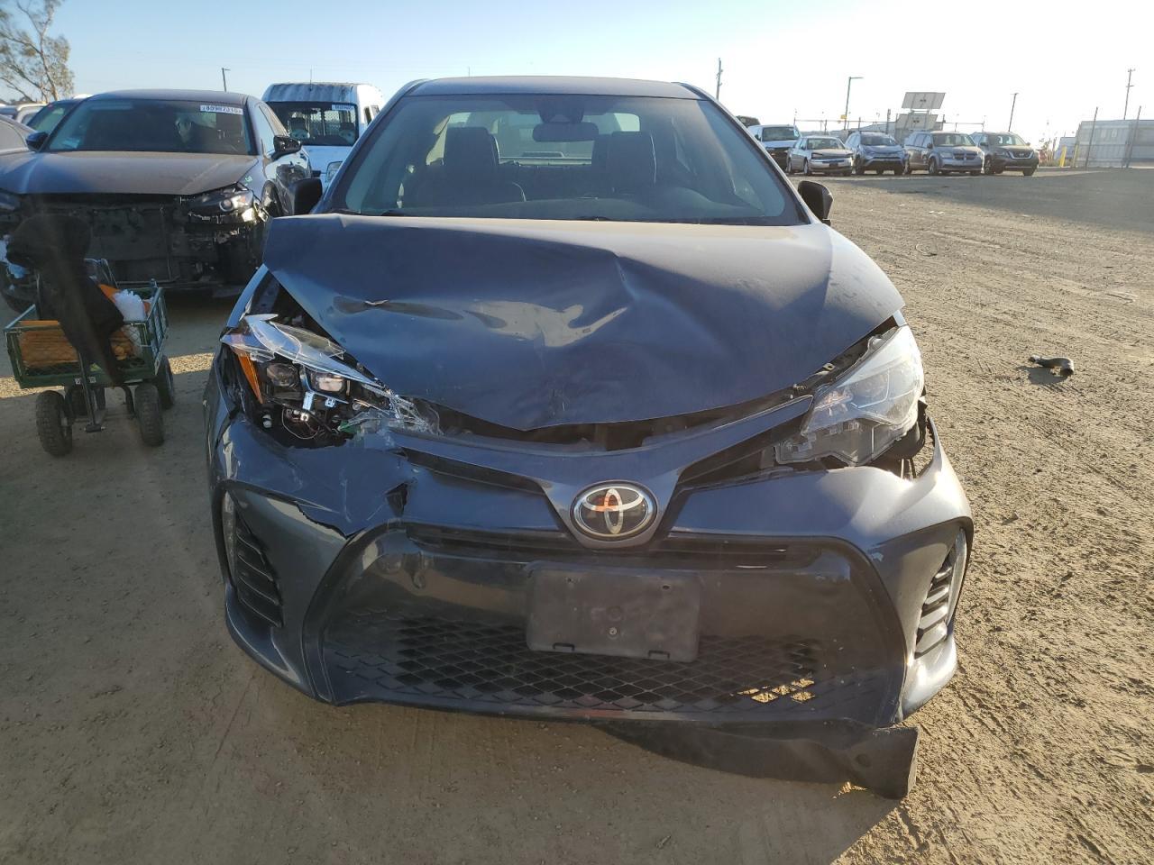 2018 TOYOTA COROLLA L - Image 5