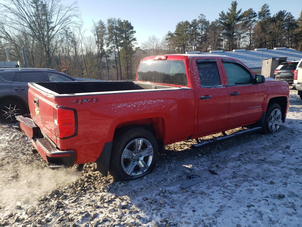 2019 CHEVROLET SILVERADO - Фото 3