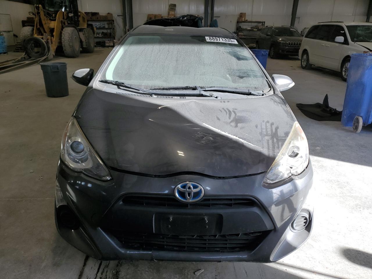 2015 TOYOTA PRIUS C - Image 5