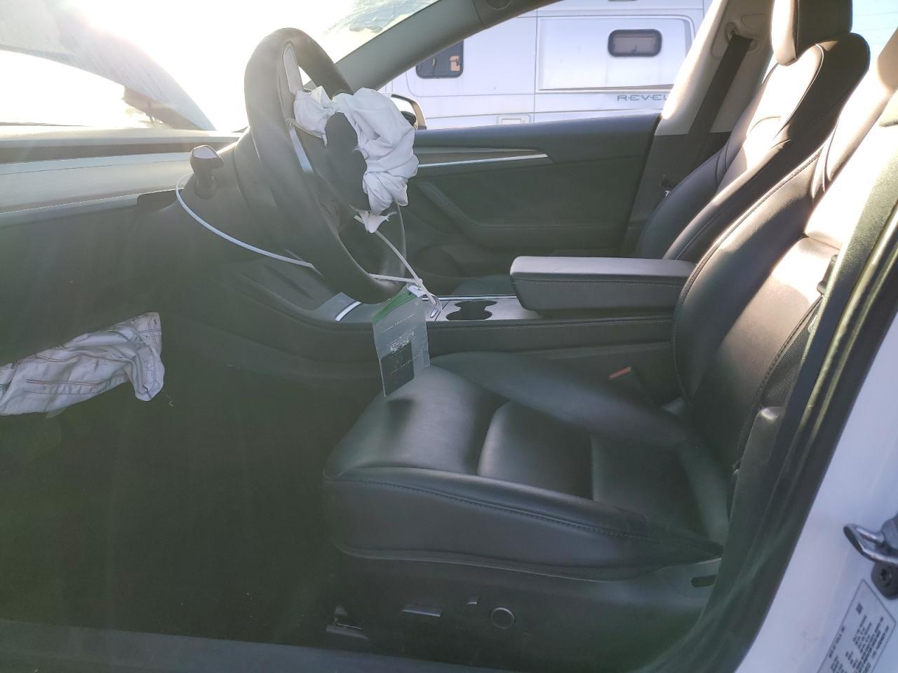 2021 TESLA MODEL 3 - Фото 7