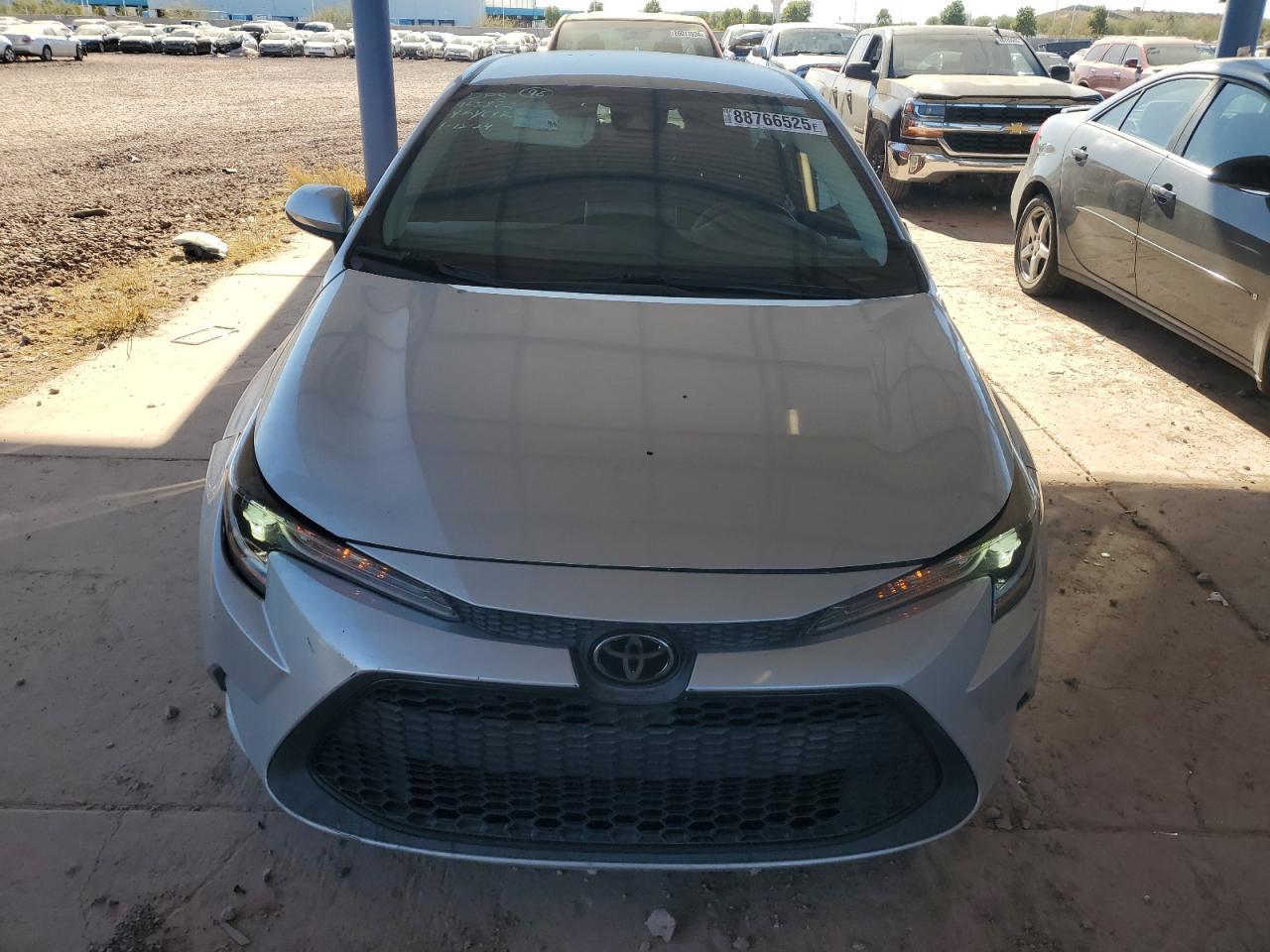 2020 TOYOTA COROLLA LE - Фото 5