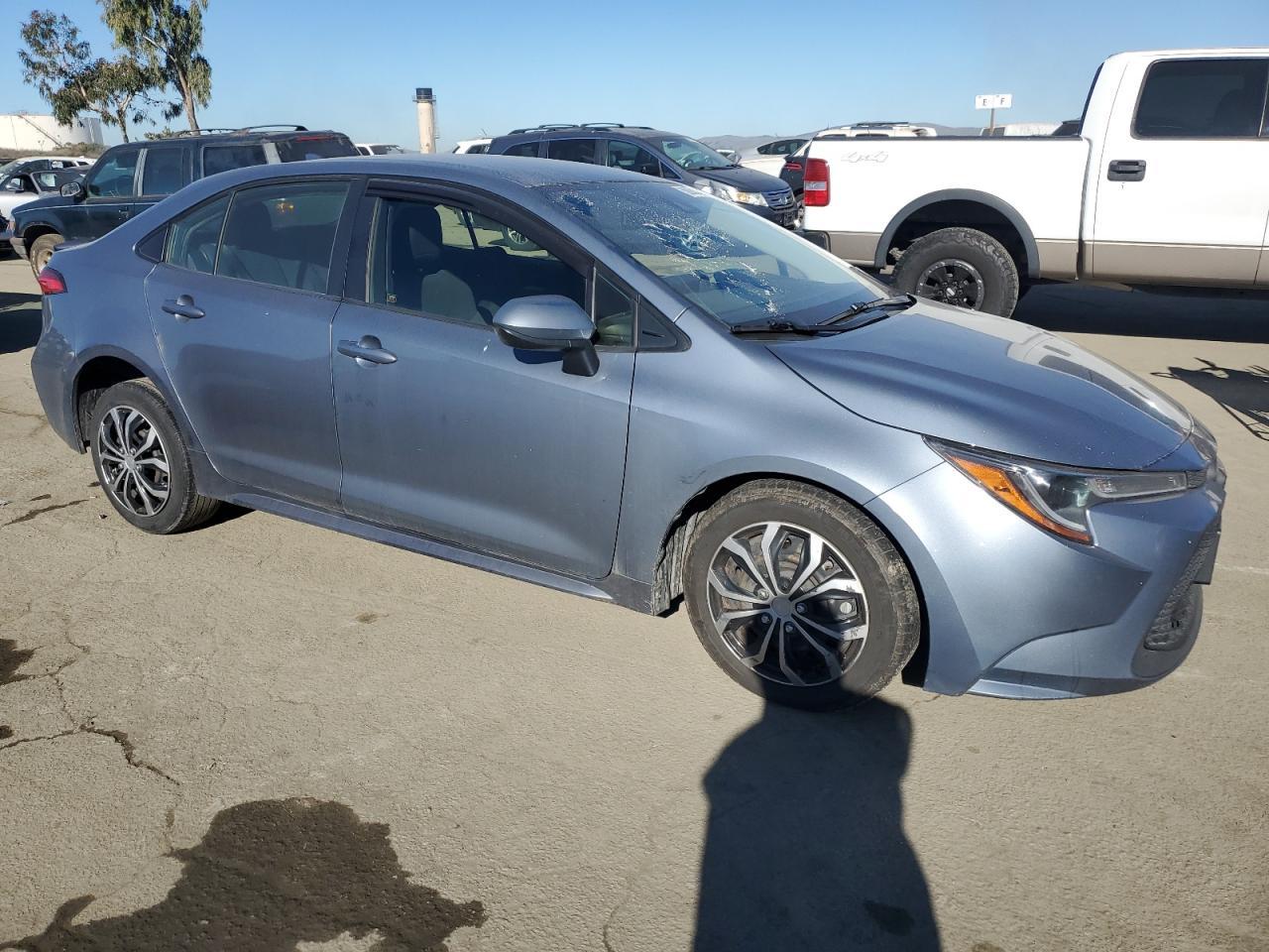 2020 TOYOTA COROLLA LE - Image 4