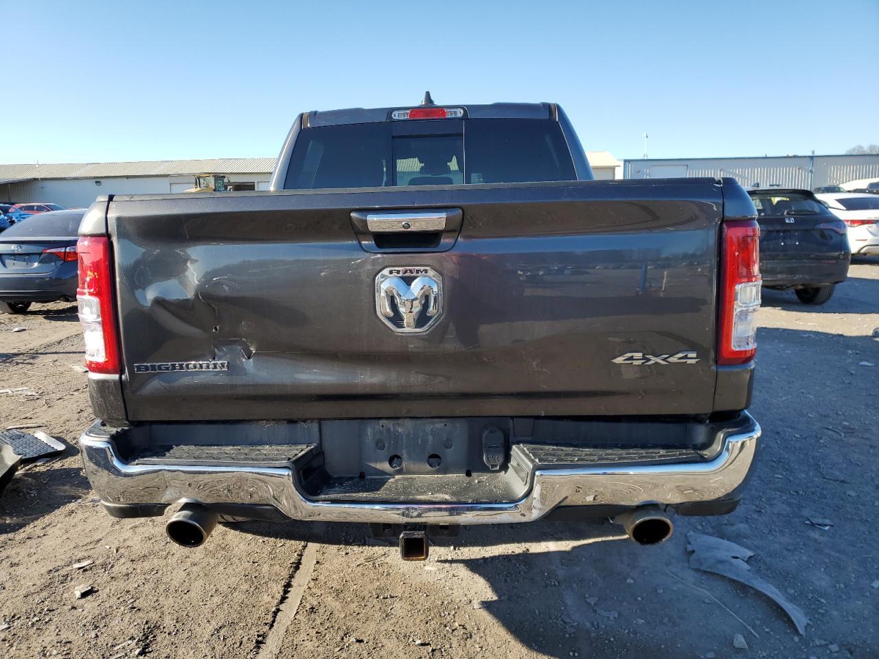 2019 RAM 1500 BIG H - Фото 6