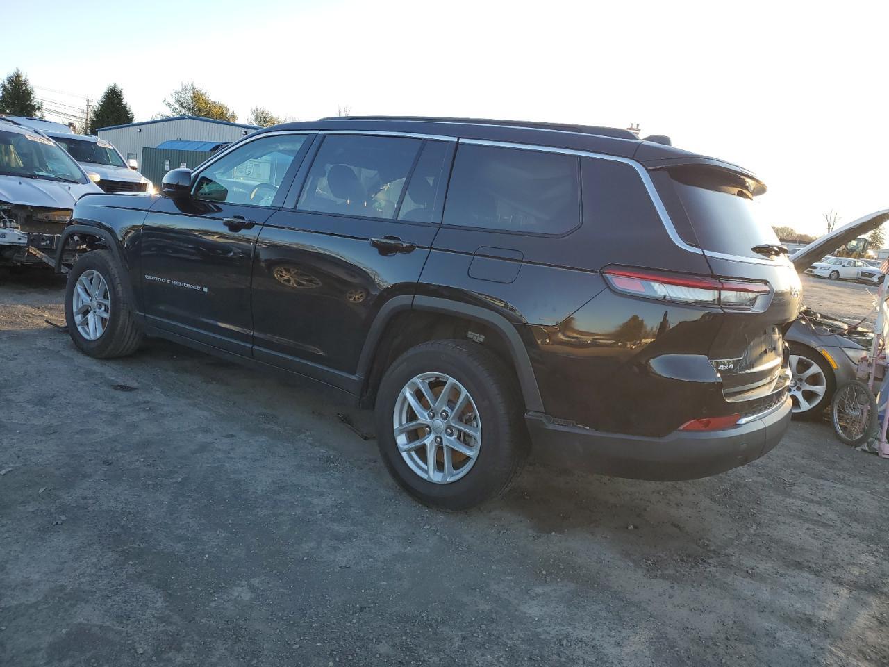 2024 JEEP GRAND CHER - Фото 2