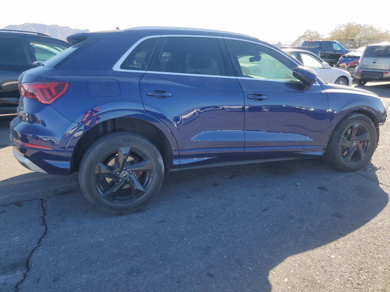 2022 AUDI Q3 PREMIUM - Фото 3