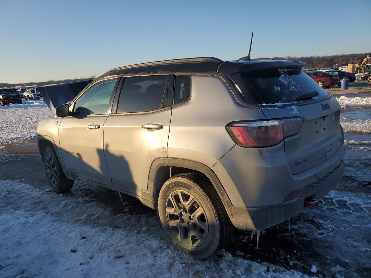 2019 JEEP COMPASS TR - Фото 2