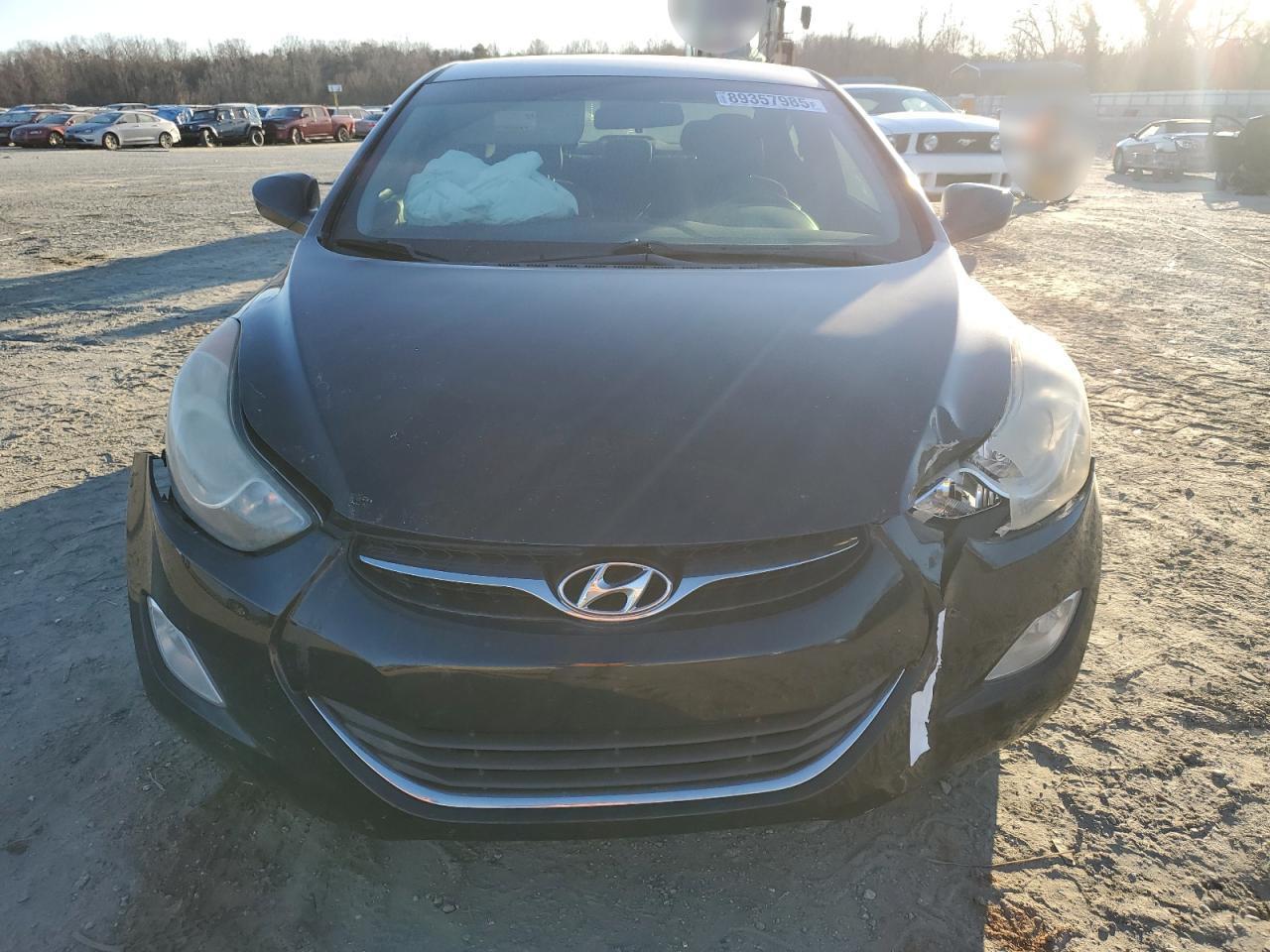 2013 HYUNDAI ELANTRA GL - Image 5