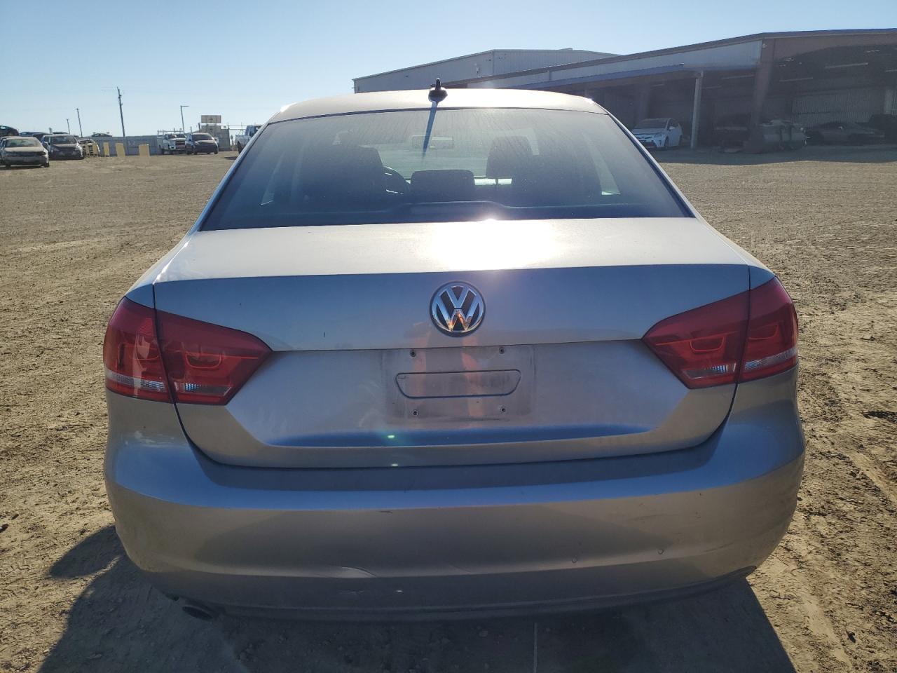 2013 VOLKSWAGEN PASSAT SE - Image 6