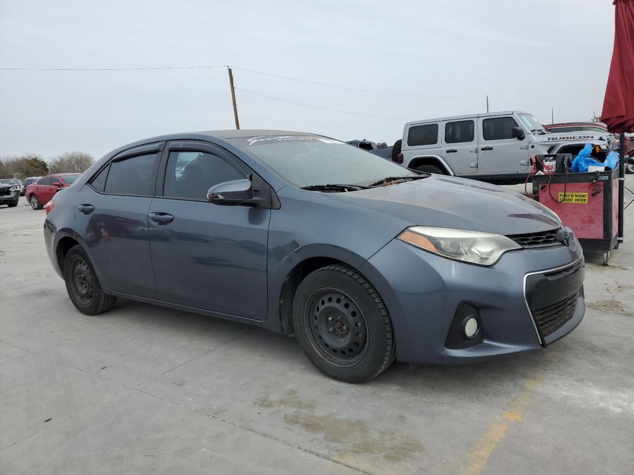 2014 TOYOTA COROLLA L - Фото 4