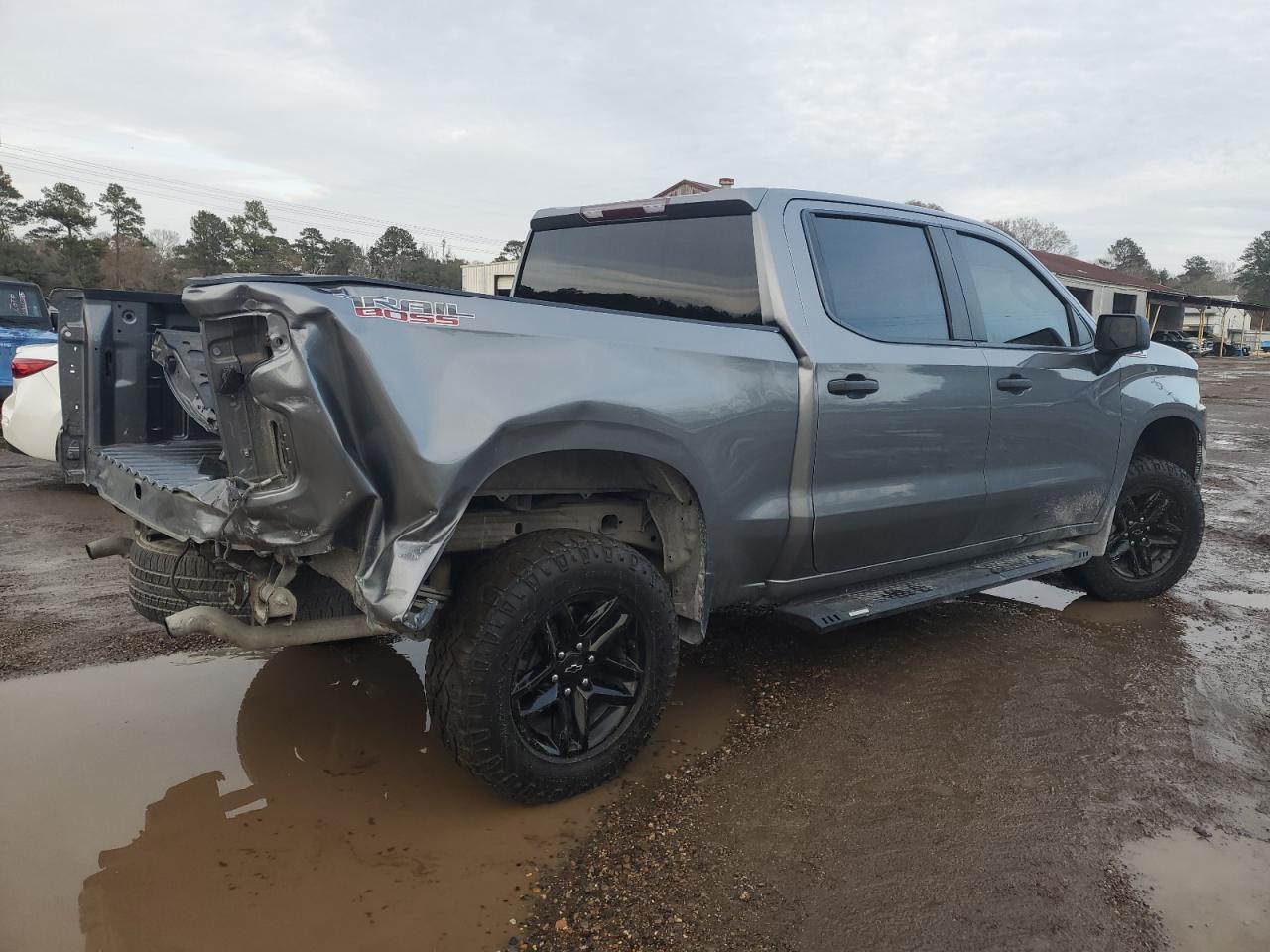 2021 CHEVROLET SILVERADO - Фото 3