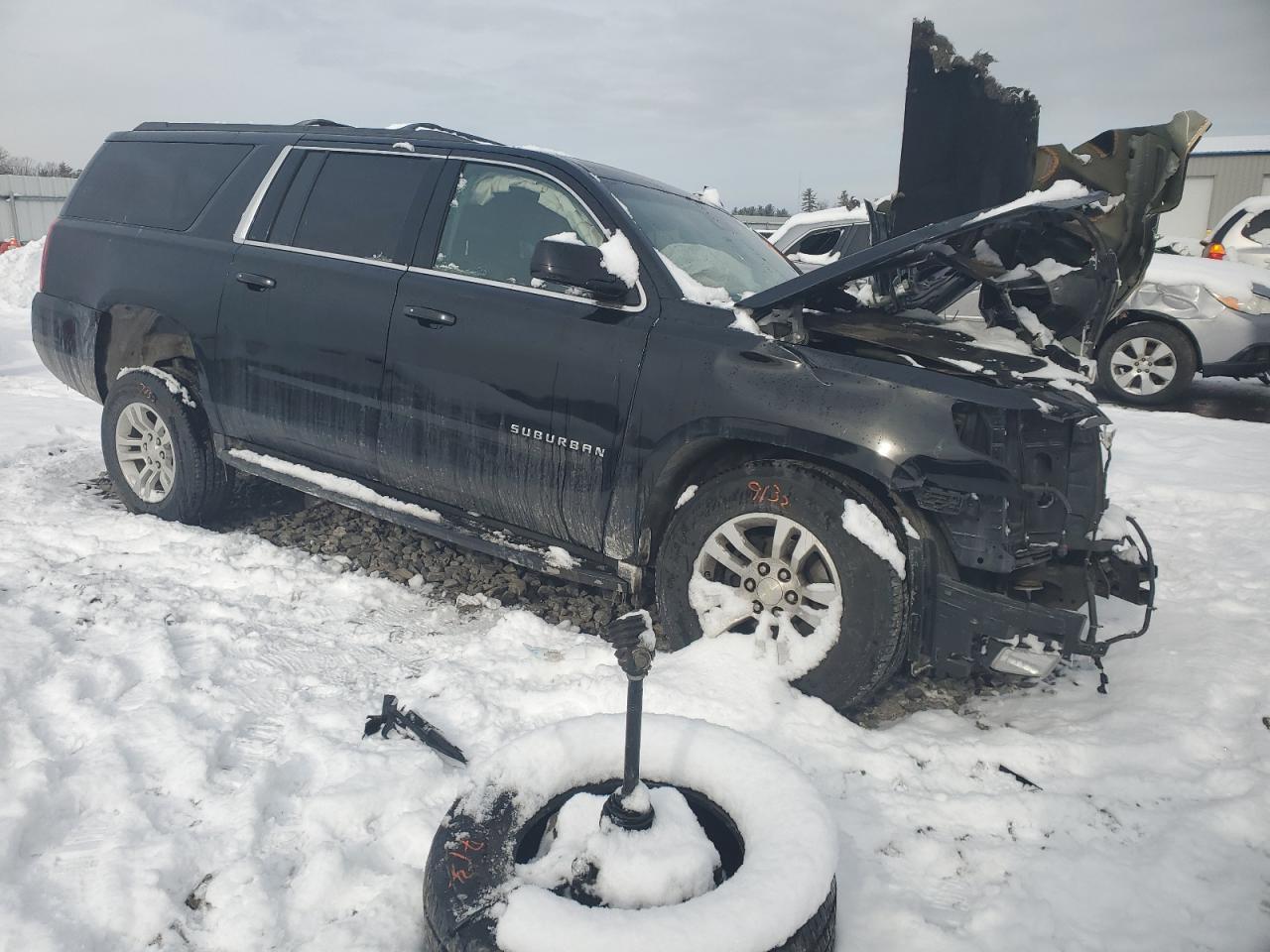 2017 CHEVROLET SUBURBAN K - Фото 4
