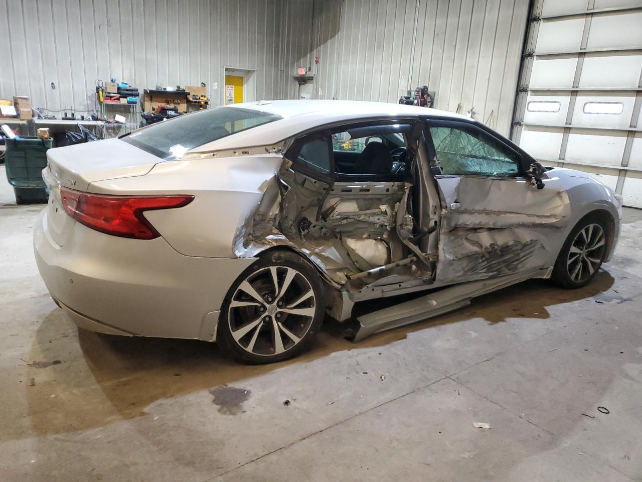 2017 NISSAN MAXIMA 3.5 - Фото 3