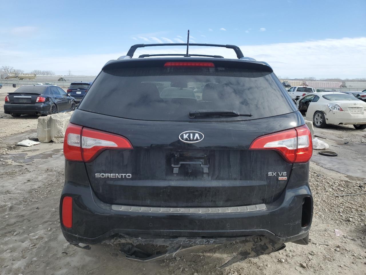 2015 KIA SORENTO SX - Image 6