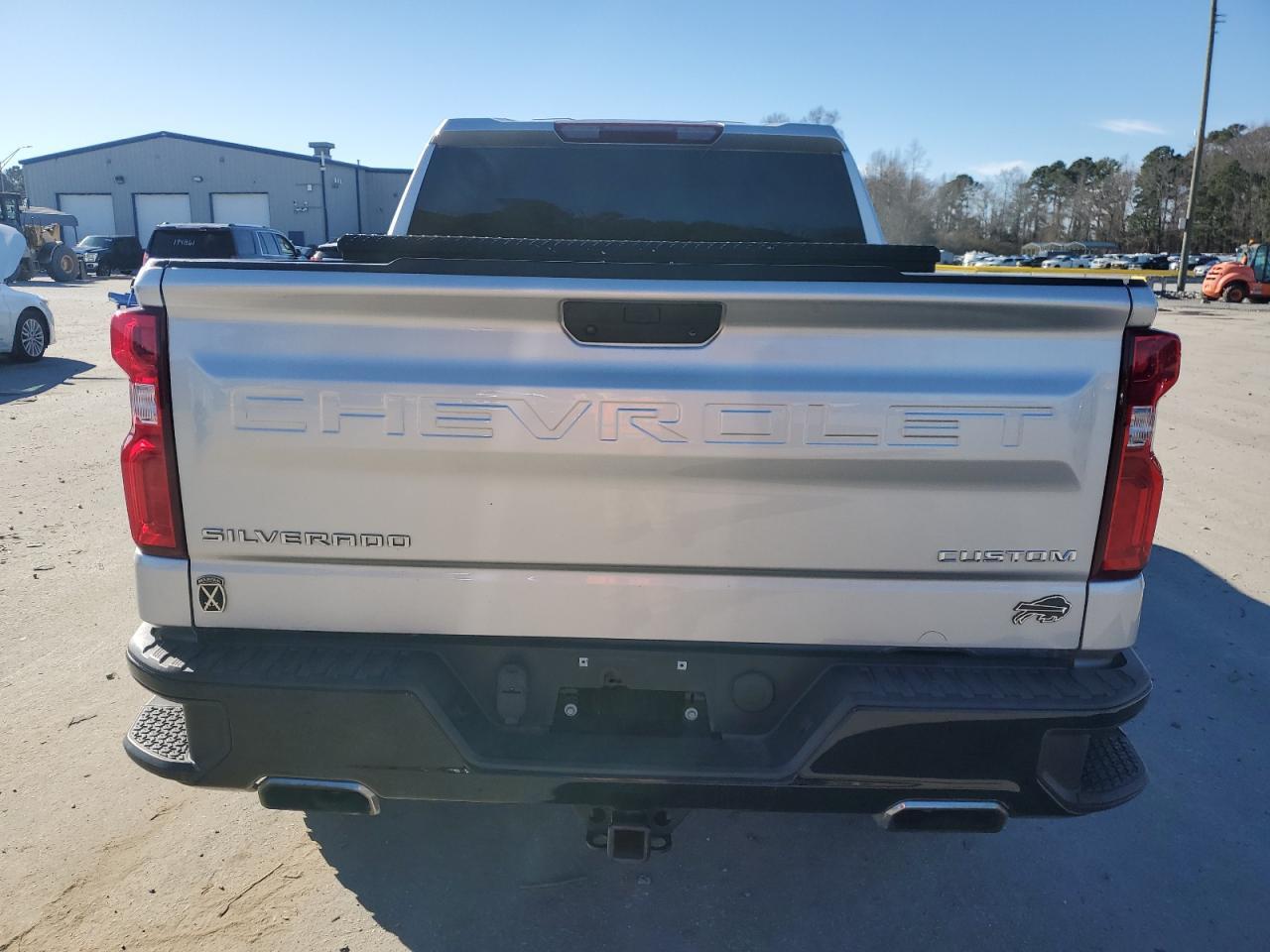 2021 CHEVROLET SILVERADO - Фото 6