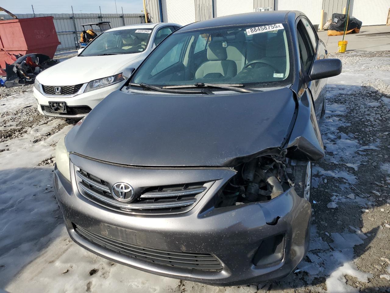 2013 TOYOTA COROLLA BA - Фото 5