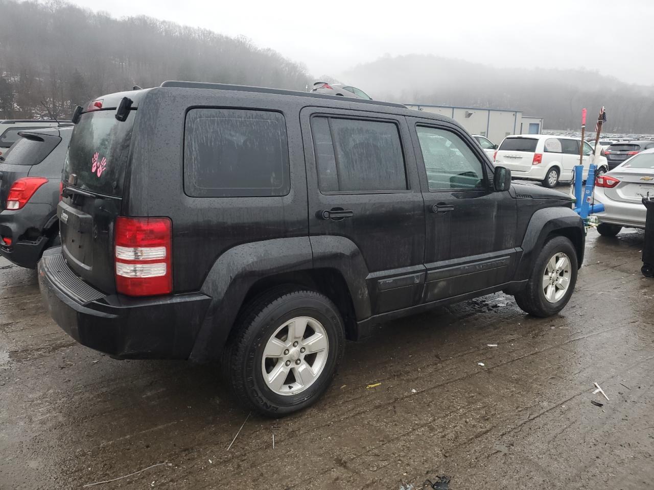 2012 JEEP LIBERTY SP - Image 3