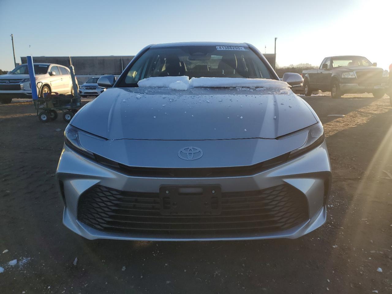 2025 TOYOTA CAMRY XSE - Image 5
