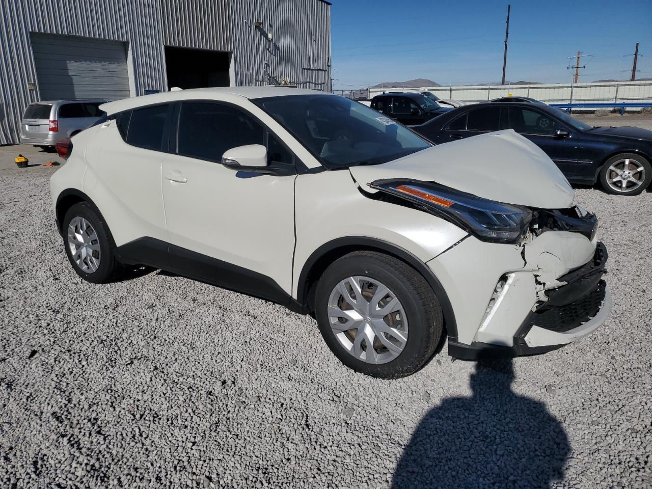 2021 TOYOTA C-HR XLE - Фото 4