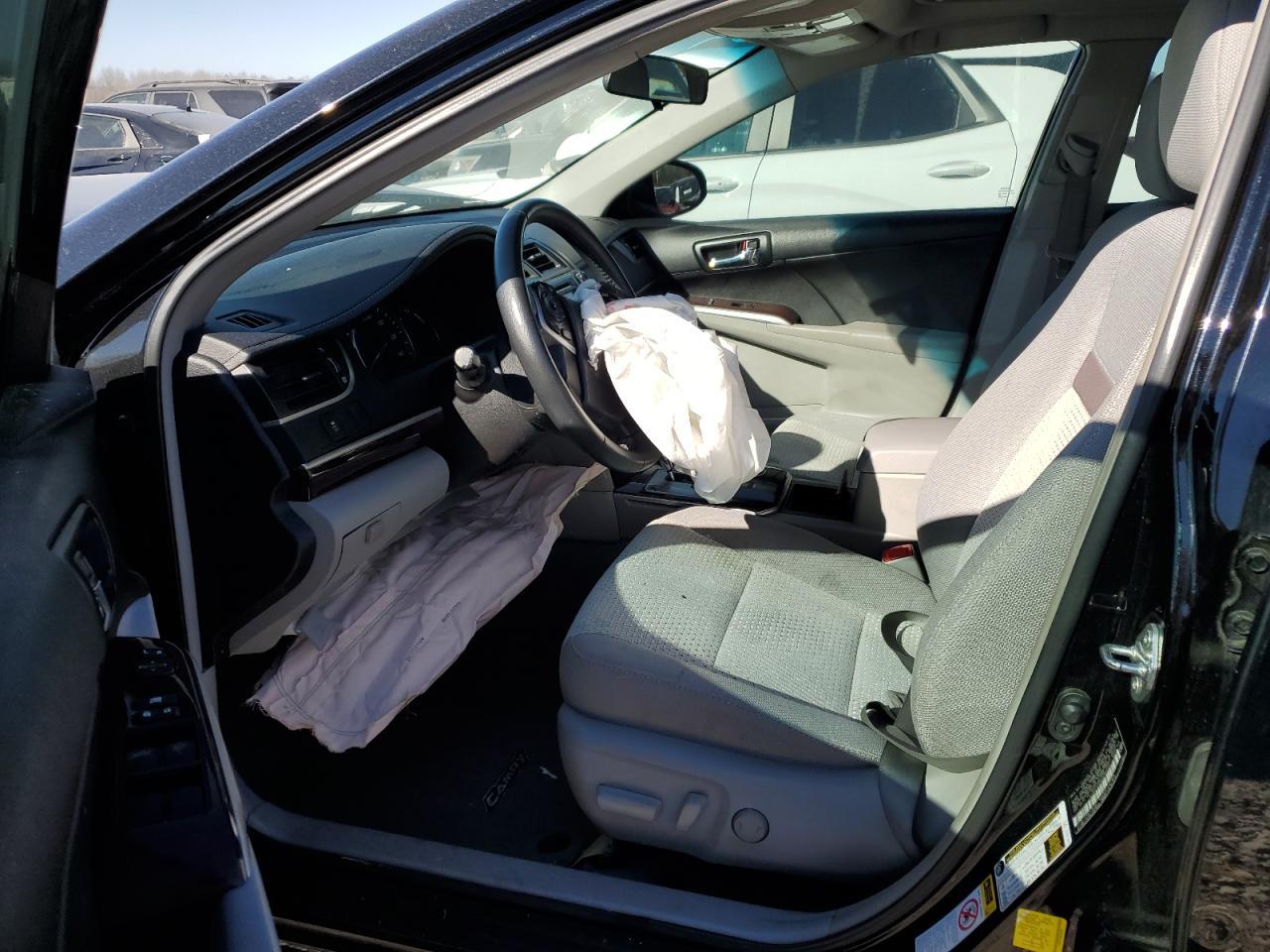2014 TOYOTA CAMRY L - Фото 7