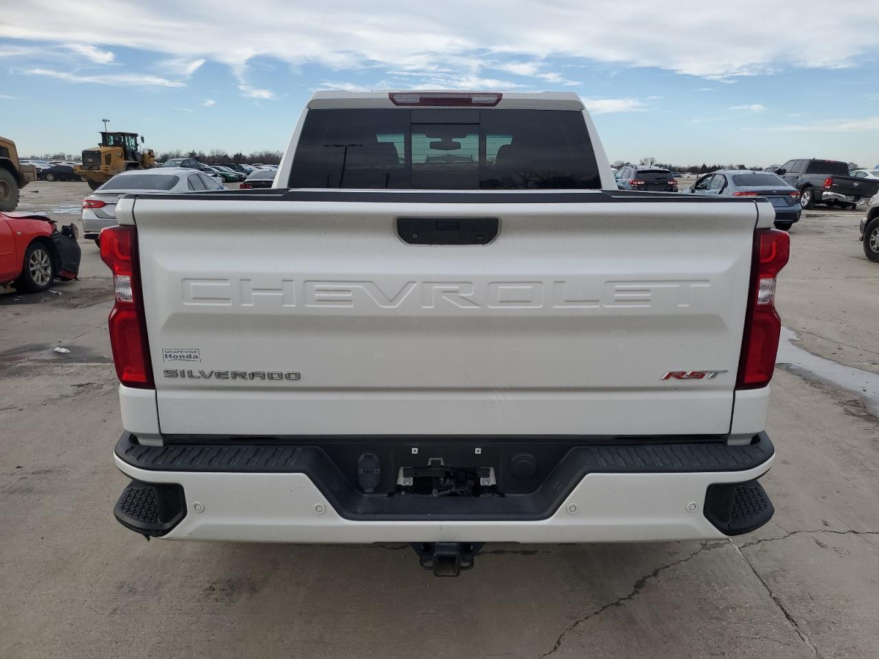 2021 CHEVROLET SILVERADO - Фото 6